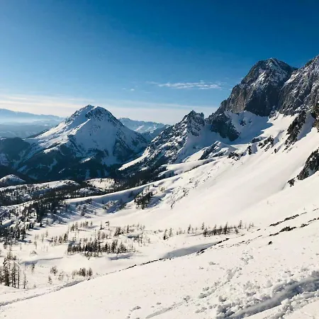 Bergkristallhaus רמסאו אם דכשטיין